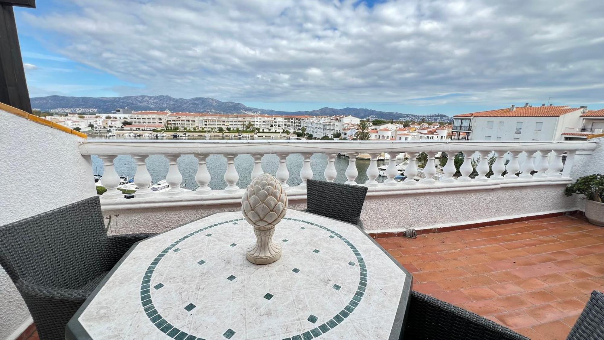 Apartamento Gran Lago Con Vistas Al Canal Empuriabrava Esterno foto